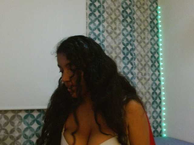 isabellacarson live cam on BongaCams
