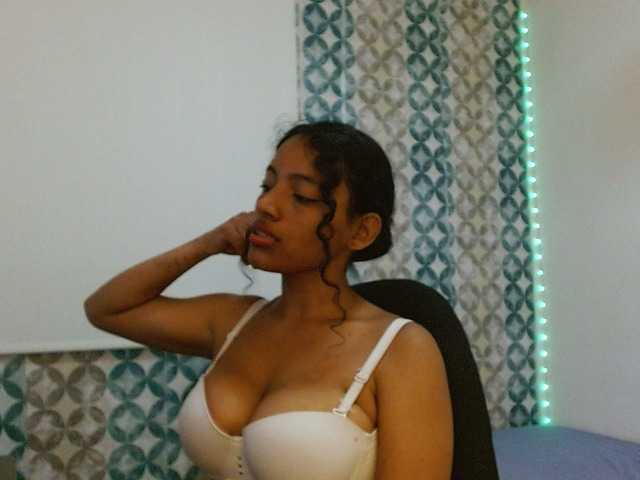 isabellacarson live cam on BongaCams