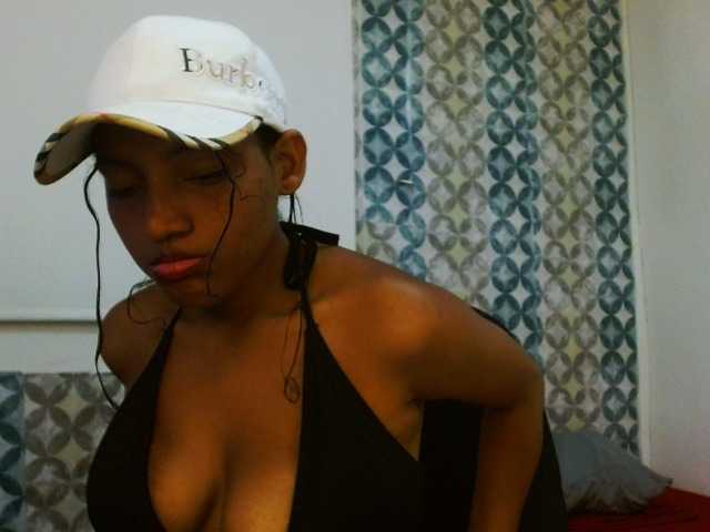 isabellacarson live cam on BongaCams