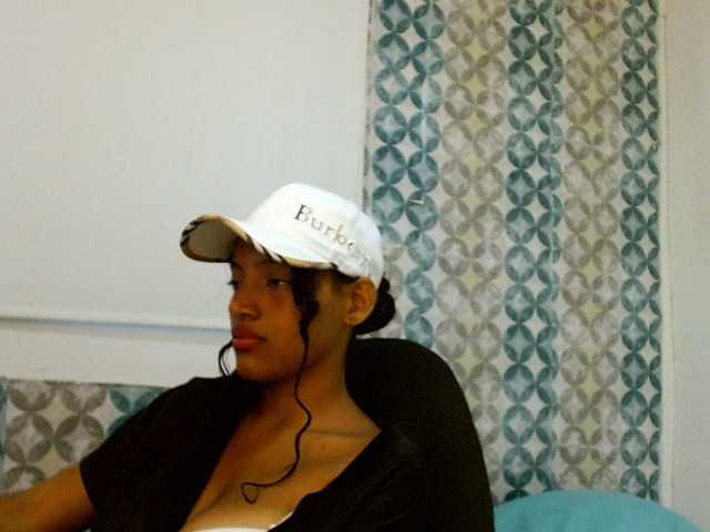 isabellacarson live cam on BongaCams