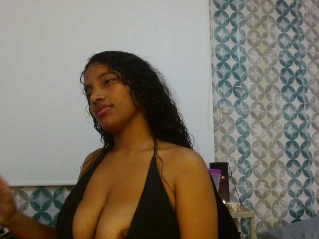 isabellacarson live cam on BongaCams