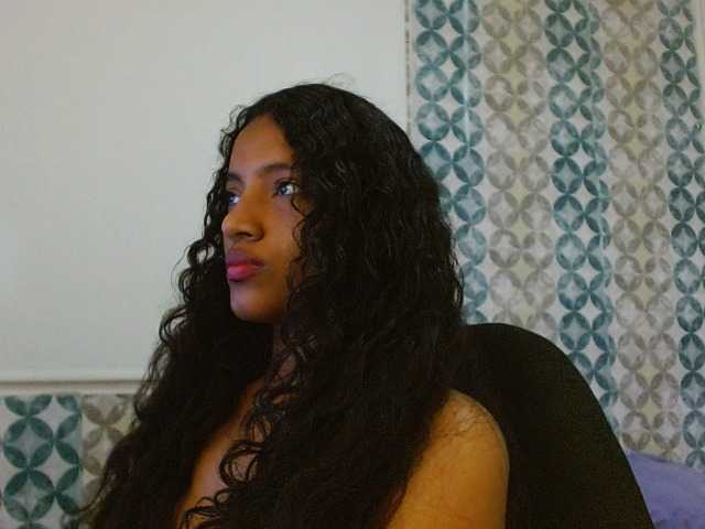 isabellacarson live cam on BongaCams