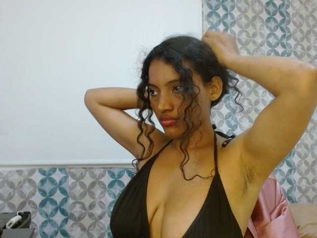 isabellacarson live cam on BongaCams