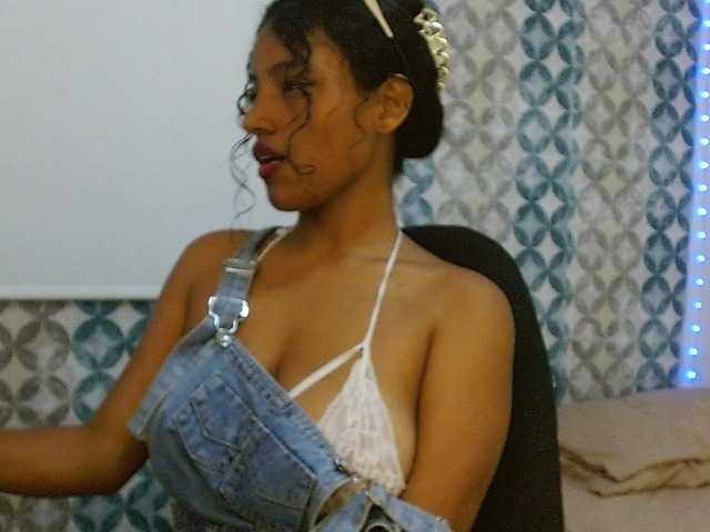 isabellacarson live cam on BongaCams