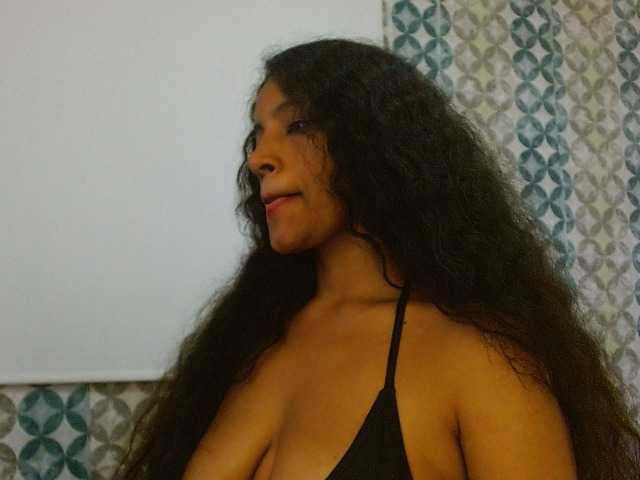 isabellacarson live cam on BongaCams