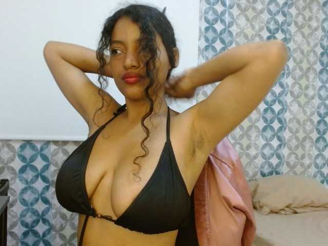 isabellacarson live cam on BongaCams