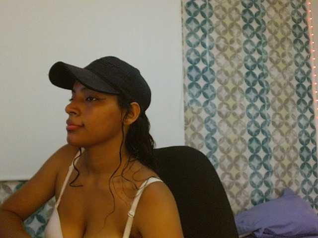 isabellacarson live cam on BongaCams