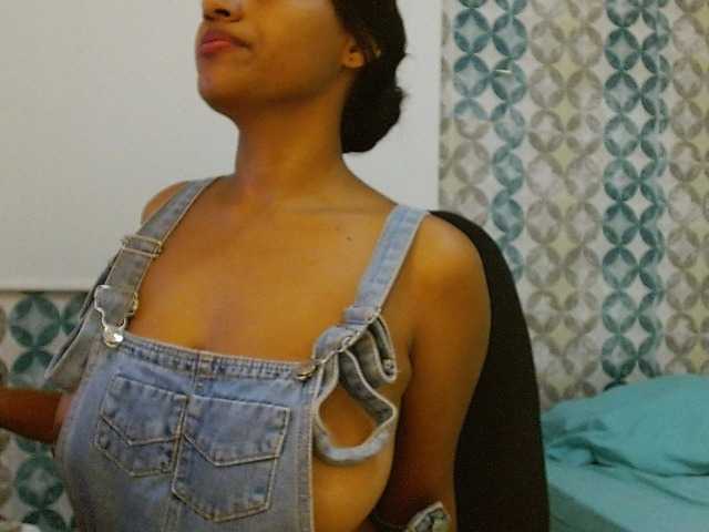 isabellacarson live cam on BongaCams