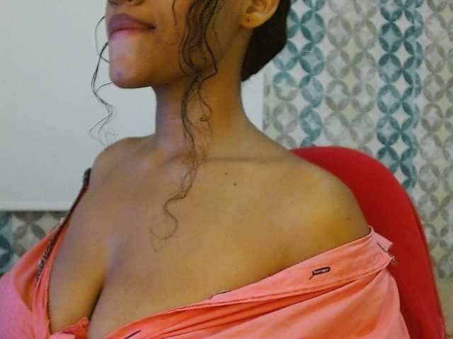 isabellacarson live cam on BongaCams