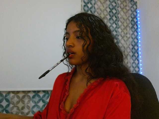 isabellacarson live cam on BongaCams