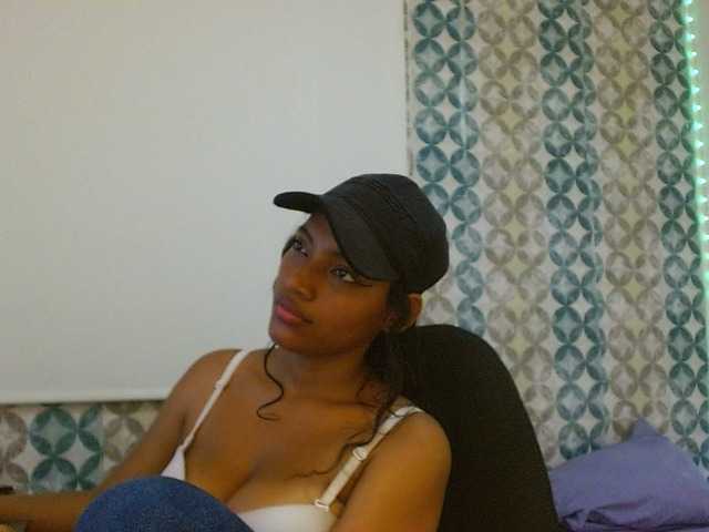isabellacarson live cam on BongaCams