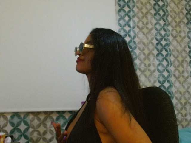 isabellacarson live cam on BongaCams
