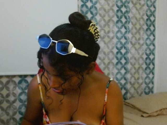 isabellacarson live cam on BongaCams