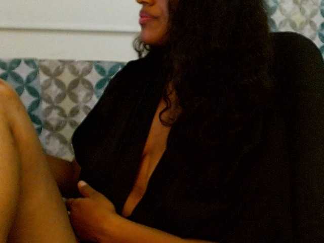 isabellacarson live cam on BongaCams