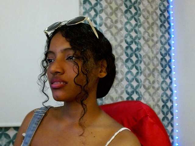 isabellacarson live cam on BongaCams