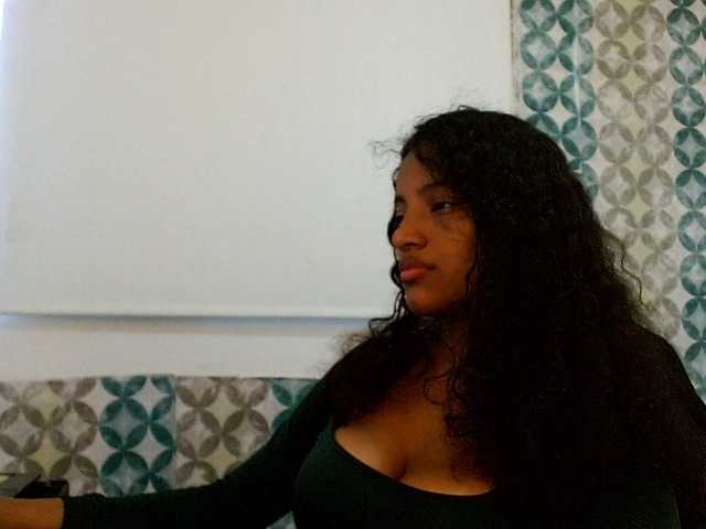 isabellacarson live cam on BongaCams