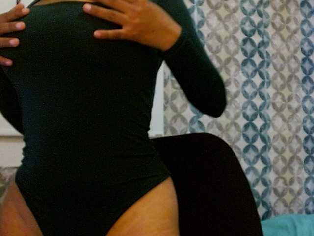 isabellacarson live cam on BongaCams