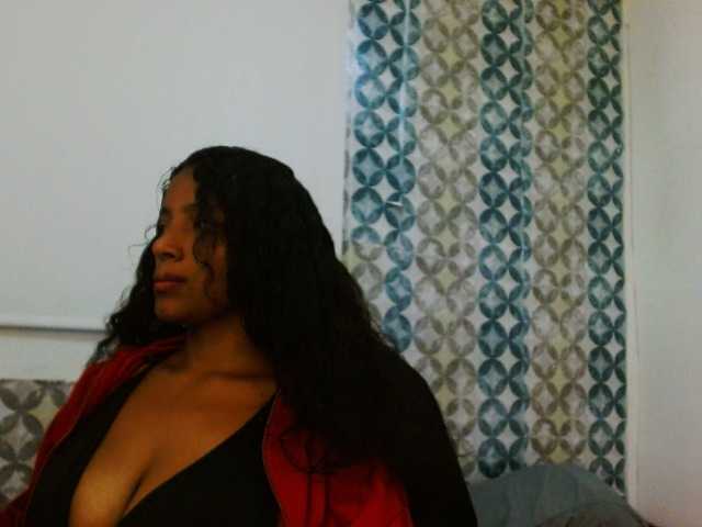 isabellacarson live cam on BongaCams