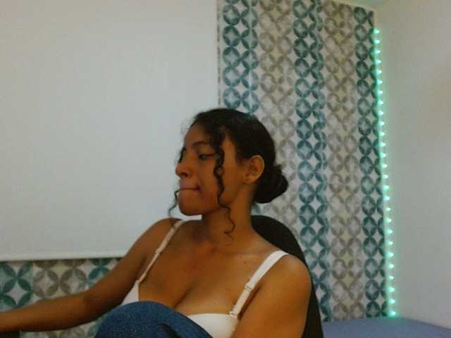 isabellacarson live cam on BongaCams