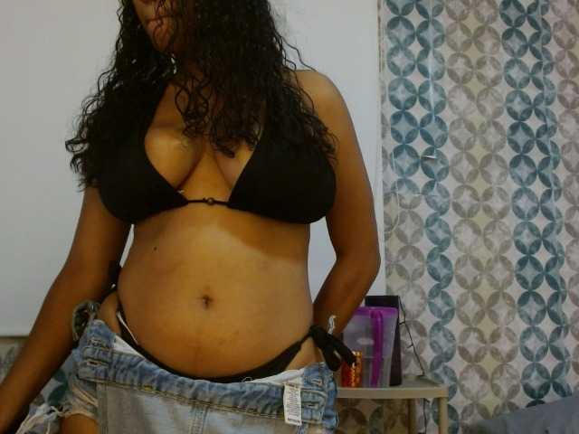 isabellacarson live cam on BongaCams