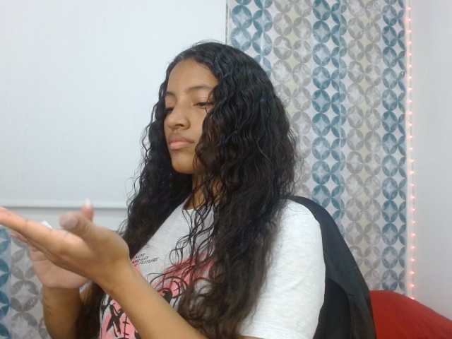 isabellacarson live cam on BongaCams