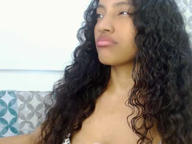 isabellacarson live cam on BongaCams