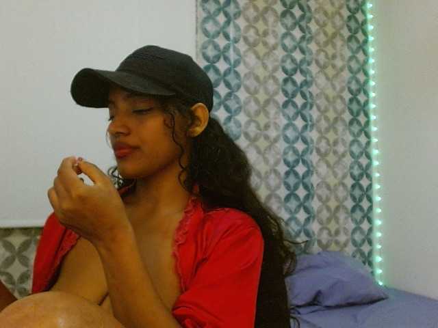 isabellacarson live cam on BongaCams