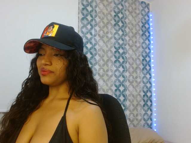 isabellacarson live cam on BongaCams