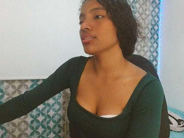 isabellacarson live cam on BongaCams