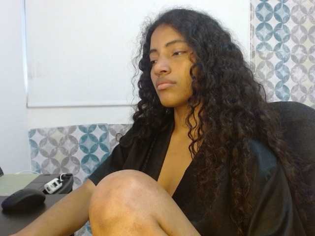 isabellacarson live cam on BongaCams