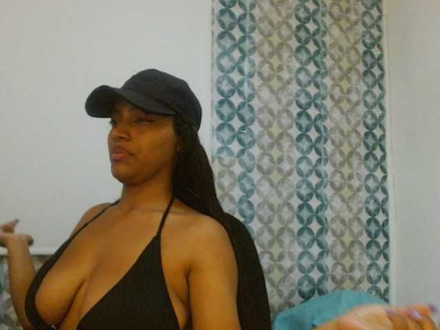 isabellacarson live cam on BongaCams