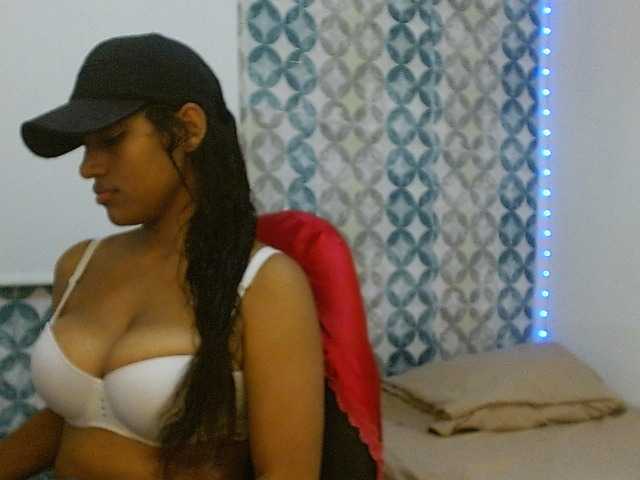 isabellacarson live cam on BongaCams