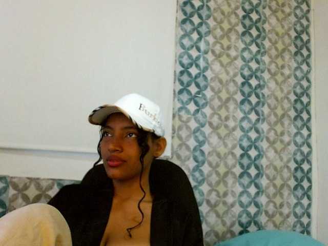 isabellacarson live cam on BongaCams