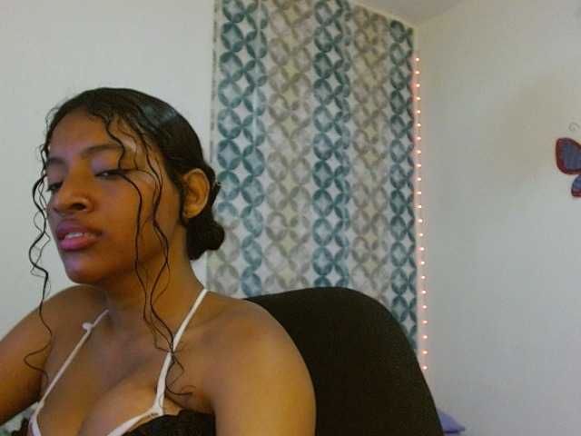 isabellacarson live cam on BongaCams