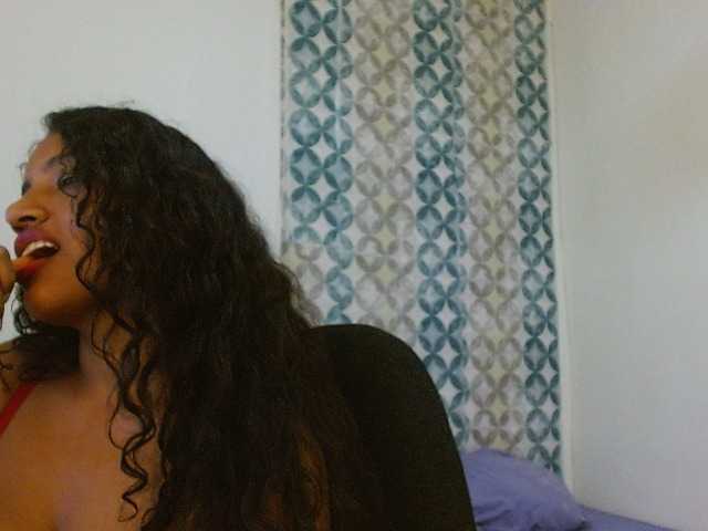 isabellacarson live cam on BongaCams
