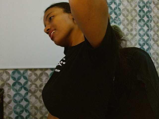 isabellacarson live cam on BongaCams
