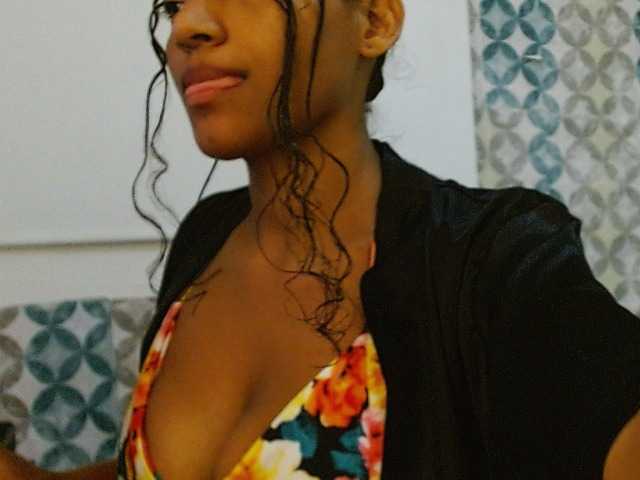 isabellacarson live cam on BongaCams