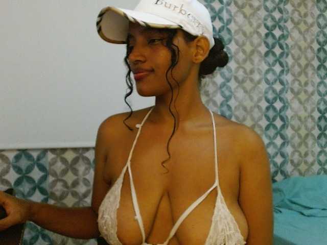 isabellacarson live cam on BongaCams