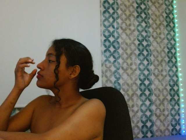isabellacarson live cam on BongaCams