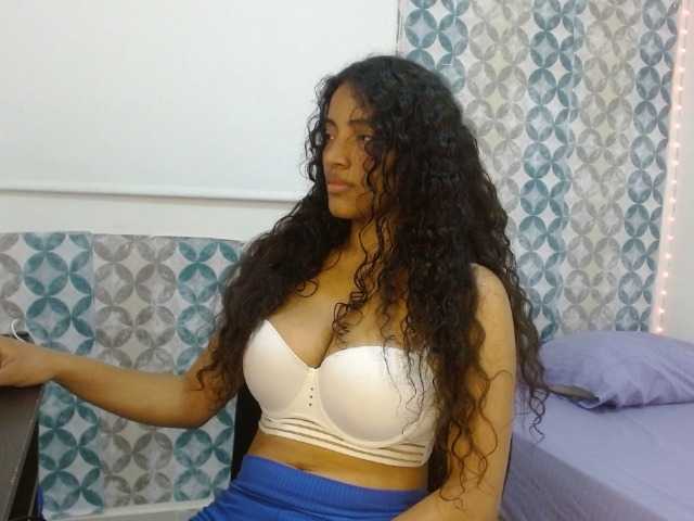 isabellacarson live cam on BongaCams
