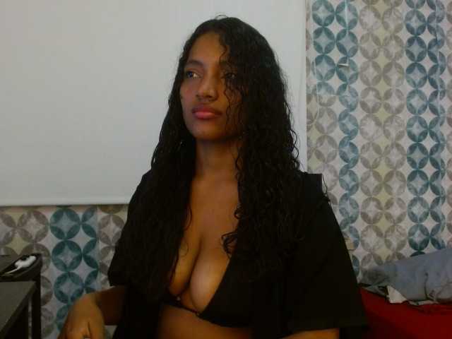 isabellacarson live cam on BongaCams