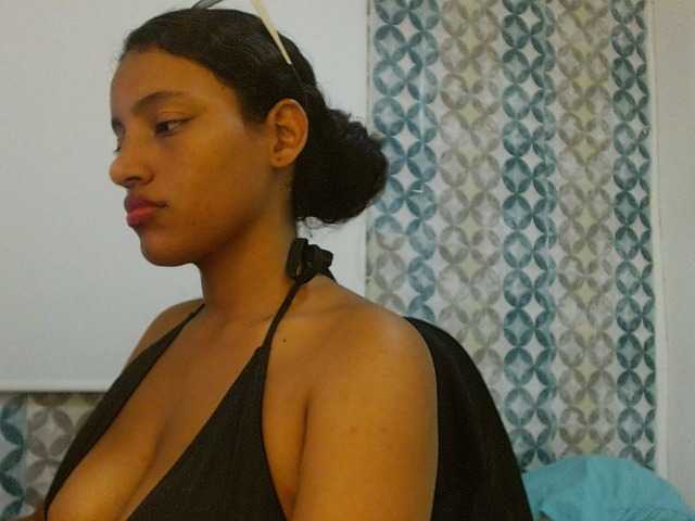 isabellacarson live cam on BongaCams
