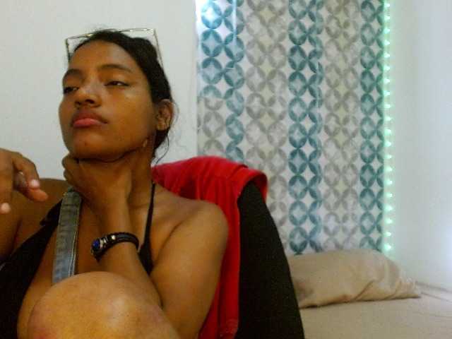 isabellacarson live cam on BongaCams