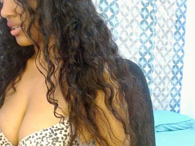 isabellacarson live cam on BongaCams