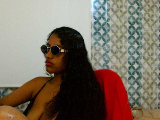 isabellacarson live cam on BongaCams