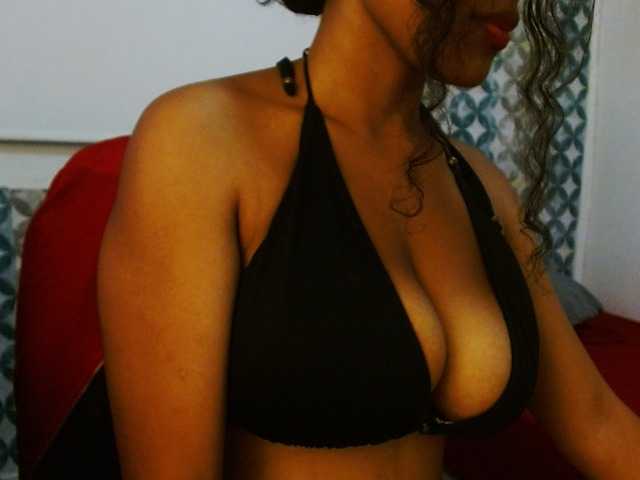 isabellacarson live cam on BongaCams