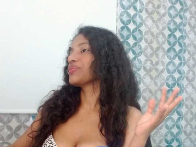 isabellacarson live cam on BongaCams