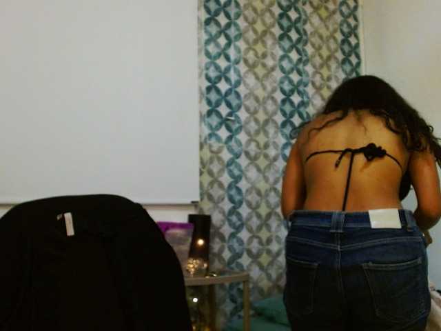 isabellacarson live cam on BongaCams