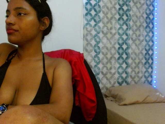 isabellacarson live cam on BongaCams