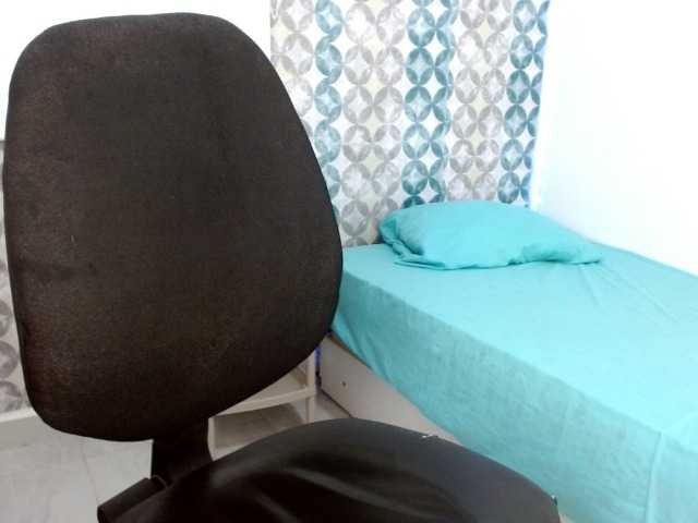 isabellacarson live cam on BongaCams